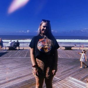 Meet your Posher, Simone